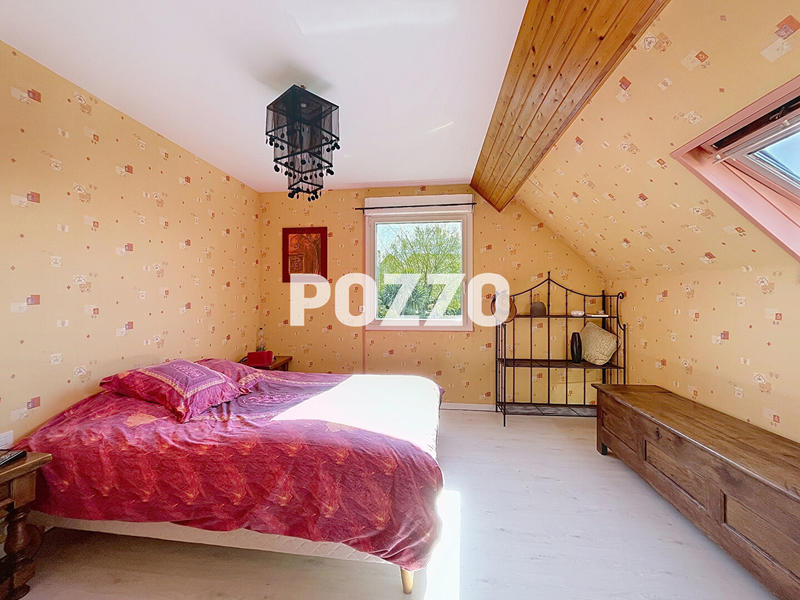 Maison - 90 m² - 5 pièces