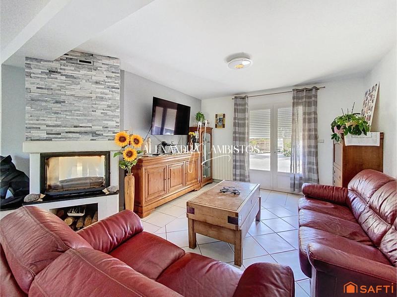 Maison - 248 m² - 10 pièces