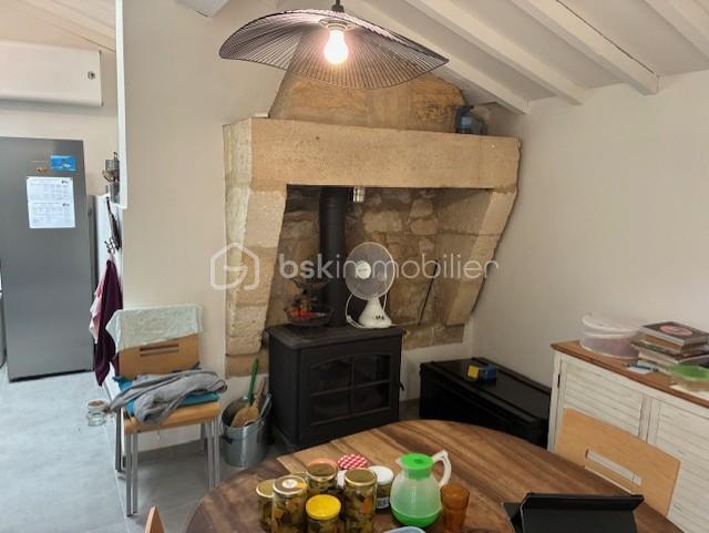 Maison en pierre - 235 m² - 8 pièces