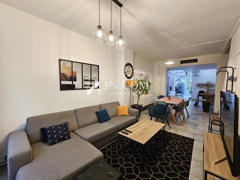 Maison - 96 m² - 6 pièces