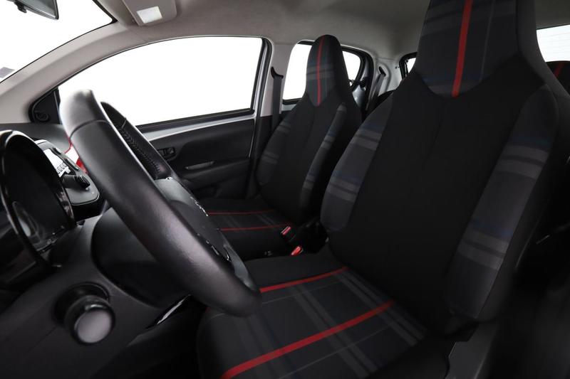 Peugeot 108 1.0 VTi Envy 5p 69 ch