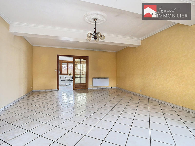 Immeuble - 6 pièces