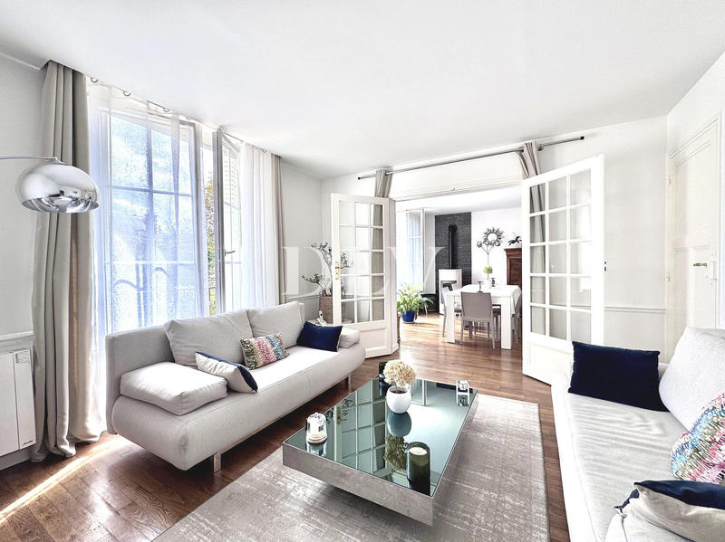 Appartement - 90 m² - 2 pièces