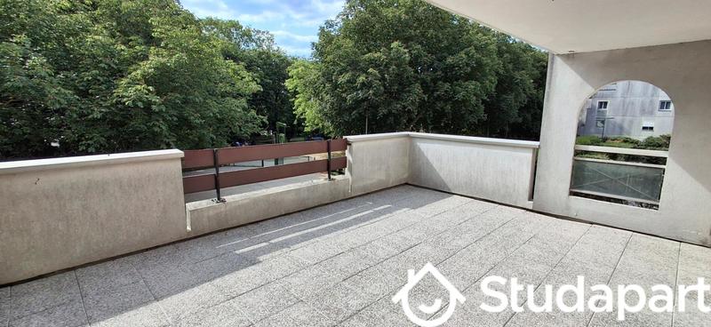 Chambre - 9 m² - 1 pièce