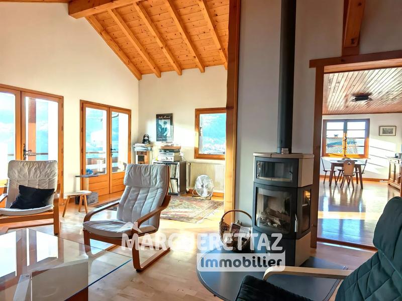 Châlet - 152 m² - 7 pièces