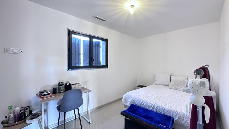 Pavillon - 143 m² - 5 pièces