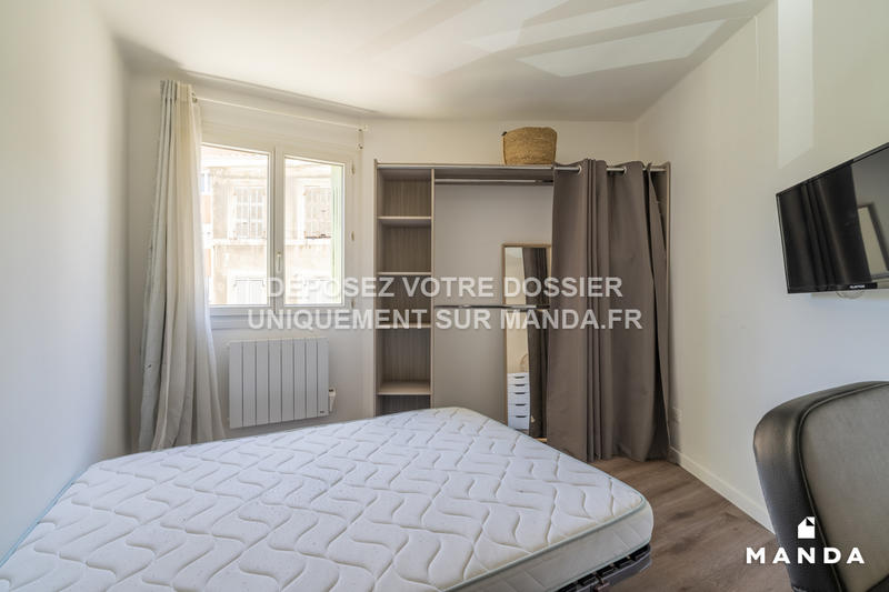 Chambre - 11 m² - 4 pièces