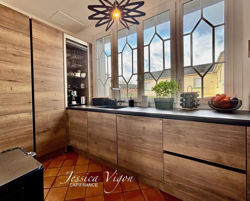 Maison de ville - 215 m² - 6 pièces