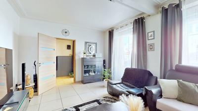 Maison - 150 m² - 8 pièces