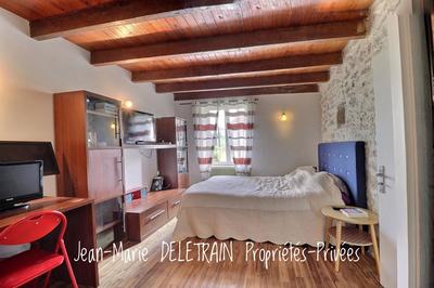Maison - 180 m² - 6 pièces