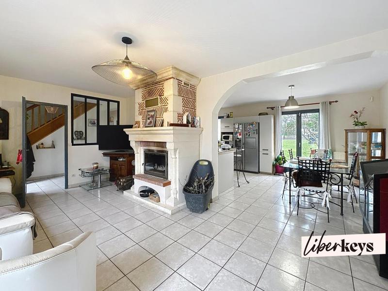 Maison - 138 m² - 6 pièces