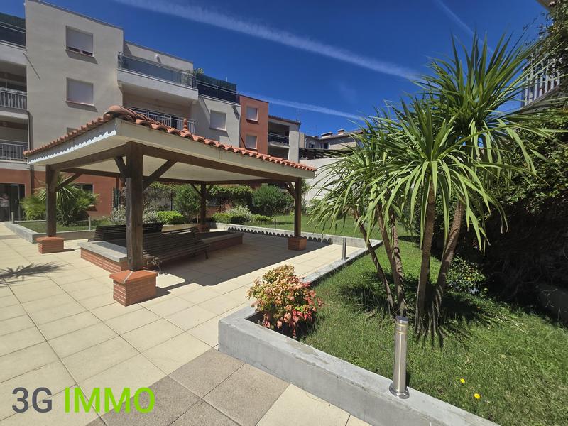 Appartement - 65 m² - 2 pièces