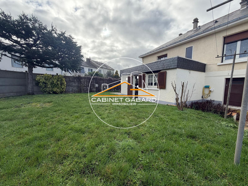 Maison traditionnelle - 91 m² - 4 pièces