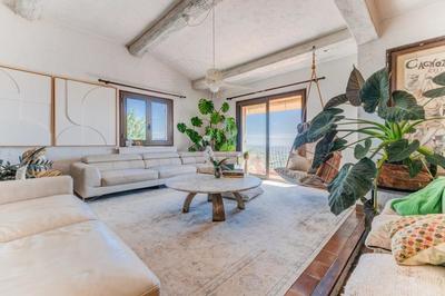 Villa - 309 m² - 7 pièces