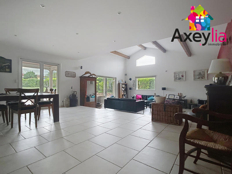 Maison - 151 m² - 6 pièces