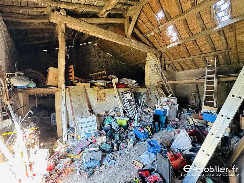 Maison - 94 m² - 5 pièces