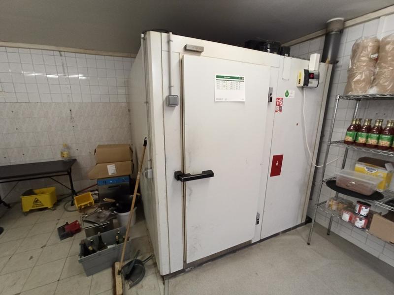 Fonds de commerce - 165 m²