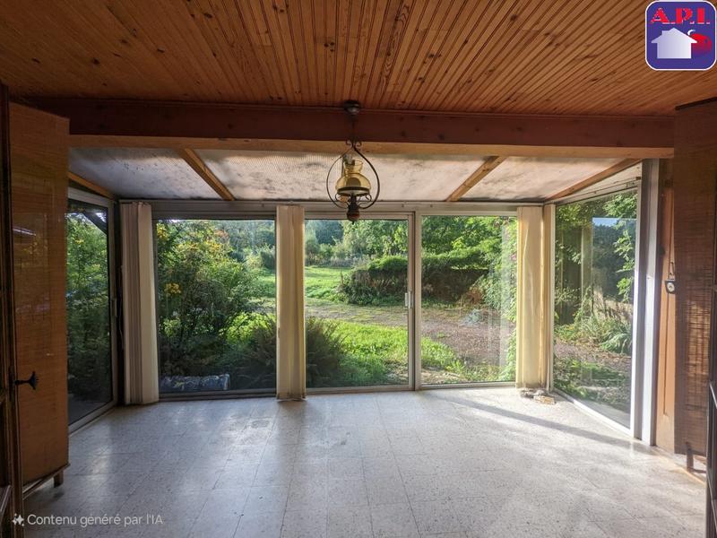 Maison - 240 m² - 7 pièces