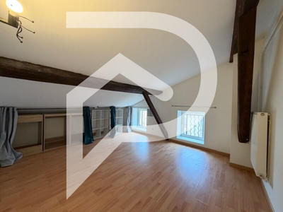 Appartement - 86 m² - 4 pièces