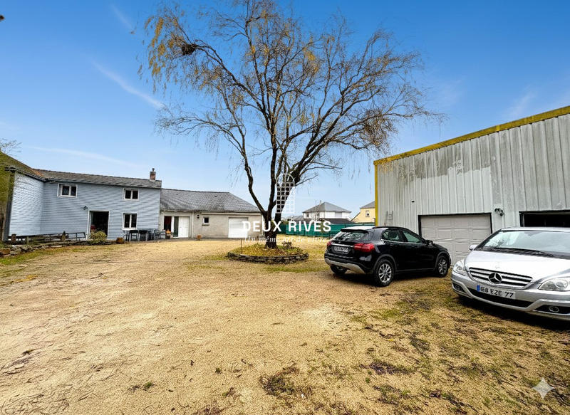 Maison traditionnelle - 146 m² - 6 pièces