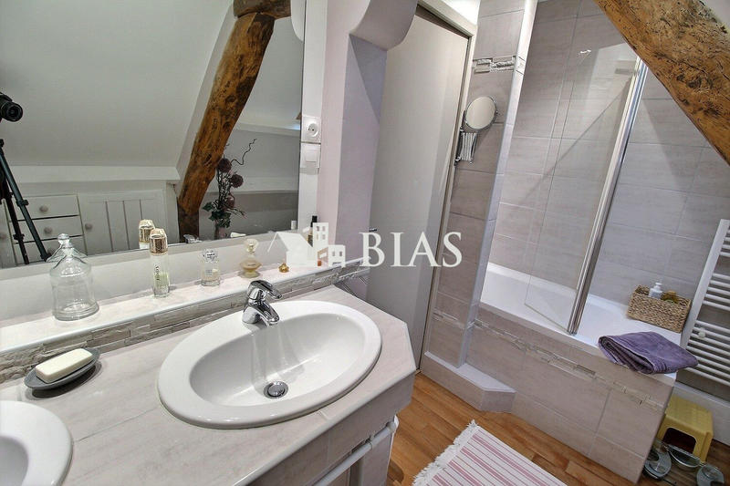 Maison - 143 m² - 5 pièces