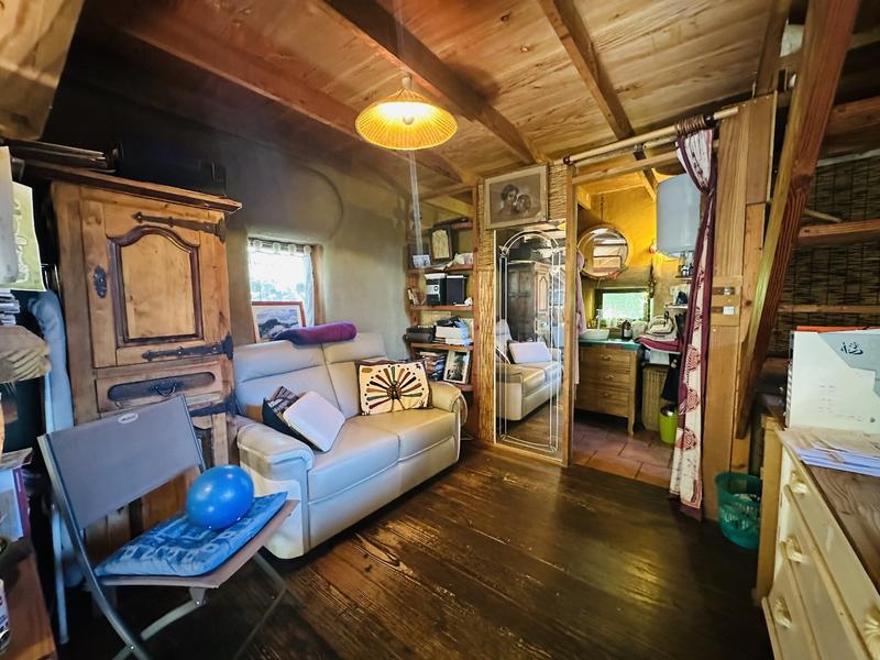 Maison de bois - 64 m² - 1 pièce