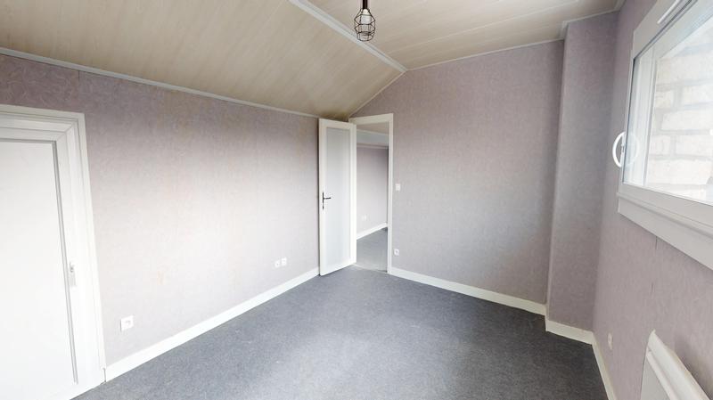 Maison - 141 m² - 7 pièces