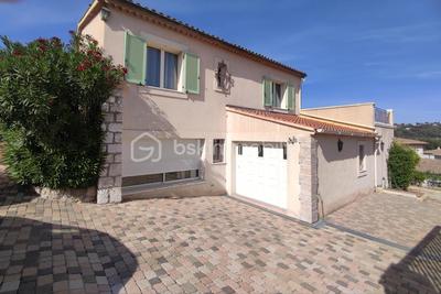 Villa - 155 m² - 5 pièces