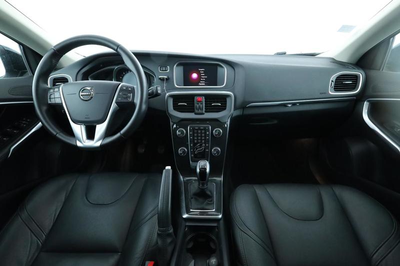 Volvo V40 2.0 T2 Signature Edition 122 ch