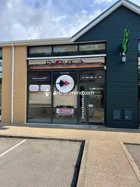 Magasins - 91 m² - 4 pièces