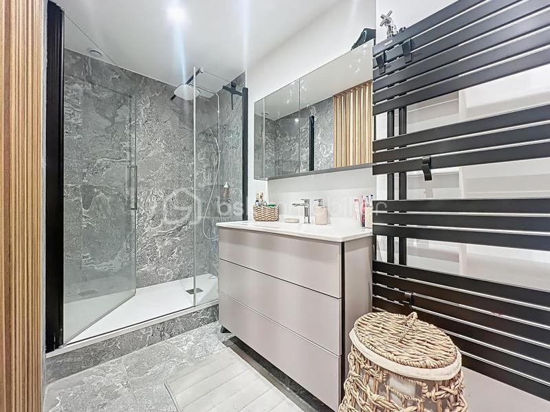 Appartement - 61 m² - 3 pièces