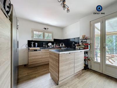 Maison - 95 m² - 4 pièces