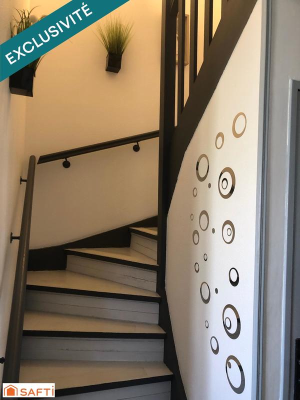 Maison - 102 m² - 4 pièces