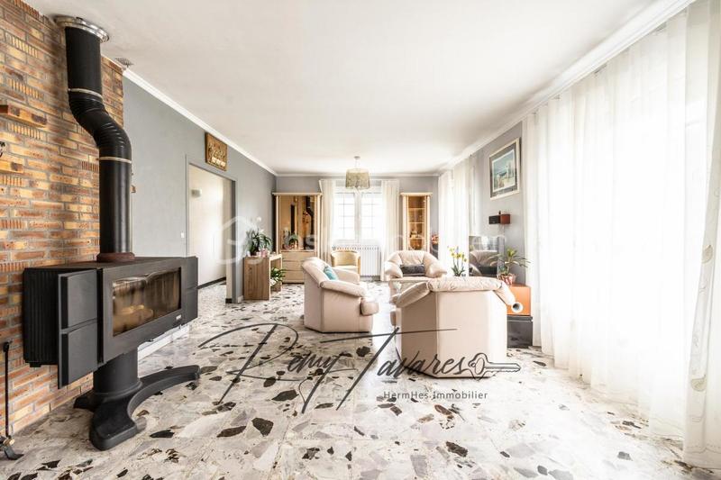 Pavillon - 175 m² - 9 pièces