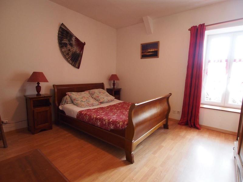 Maison - 319 m² - 11 pièces