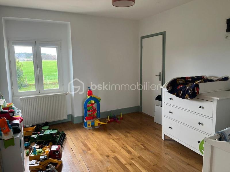 Demeure - 467 m² - 6 pièces