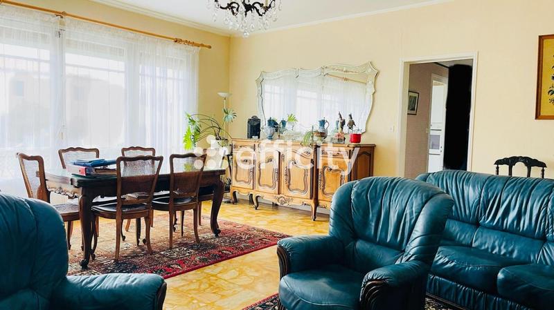 Maison - 119 m² - 5 pièces