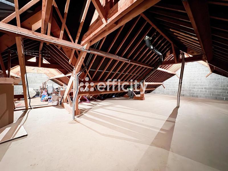 Pavillon - 100 m² - 5 pièces