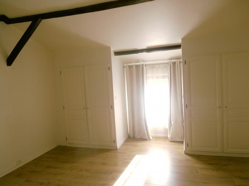 Maison - 240 m² - 10 pièces