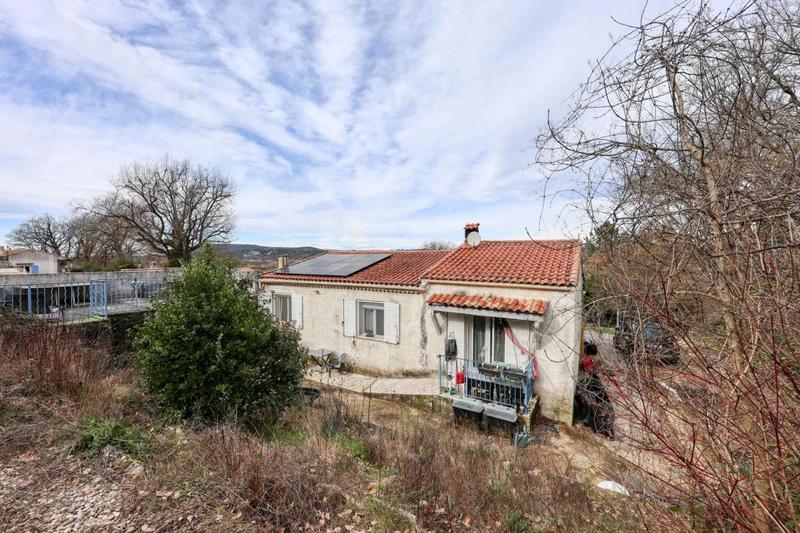 Maison - 94 m² - 4 pièces