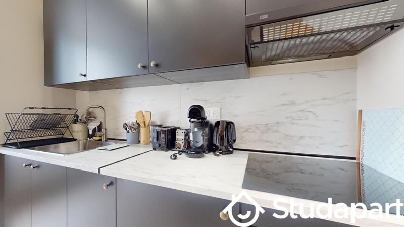 Chambre - 10 m² - 1 pièce