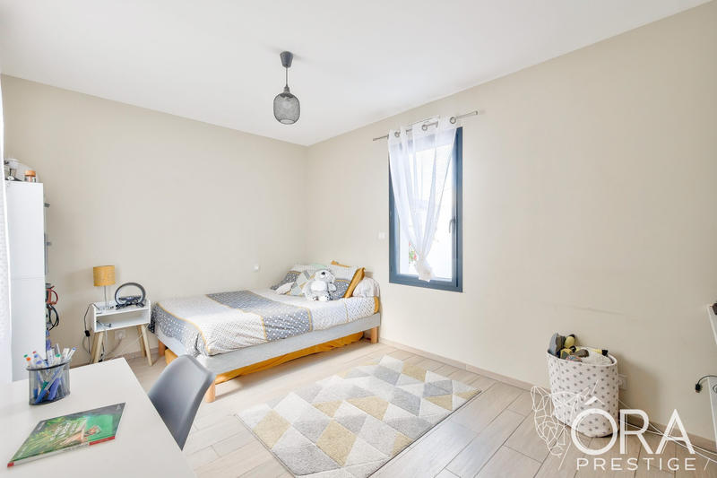 Villa - 141 m² - 7 pièces