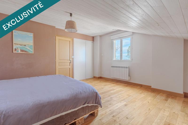 Maison - 440 m² - 11 pièces