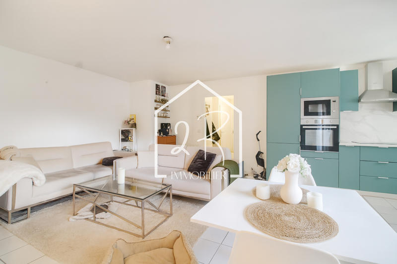 Appartement - 66 m² - 3 pièces