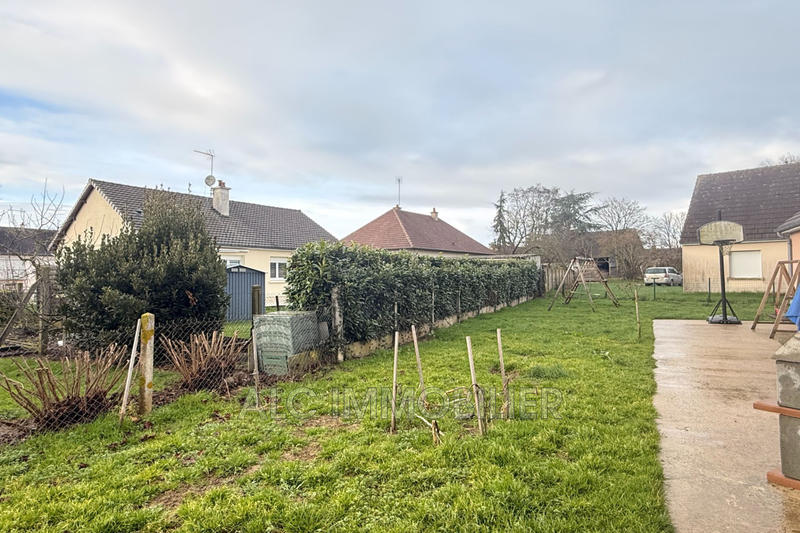 Maison - 151 m² - 7 pièces