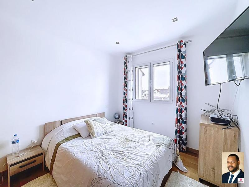 Maison - 160 m² - 7 pièces