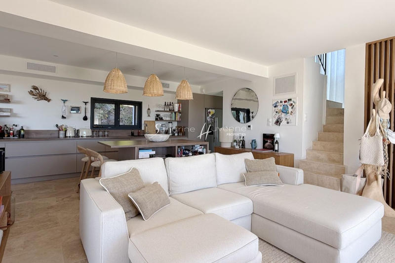 Maison - 135 m² - 4 pièces