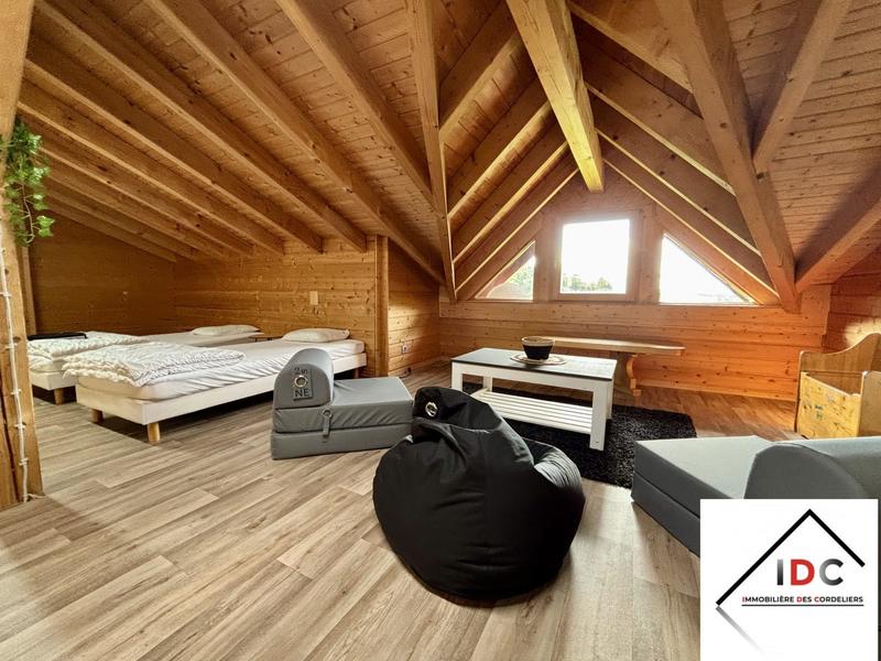 Châlet - 80 m² - 5 pièces