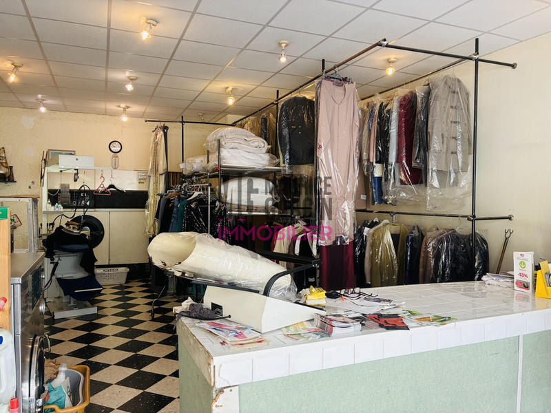 Local commercial - 85 m² - 5 pièces