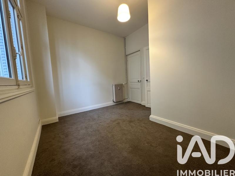 Appartement - 191 m² - 6 pièces